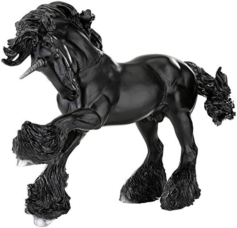 Брејер Коњи Традиционалните Серија Obsidian | Коњ Играчка Модел | 12.25 x 8 | 1:9 Размер | Модел 1841